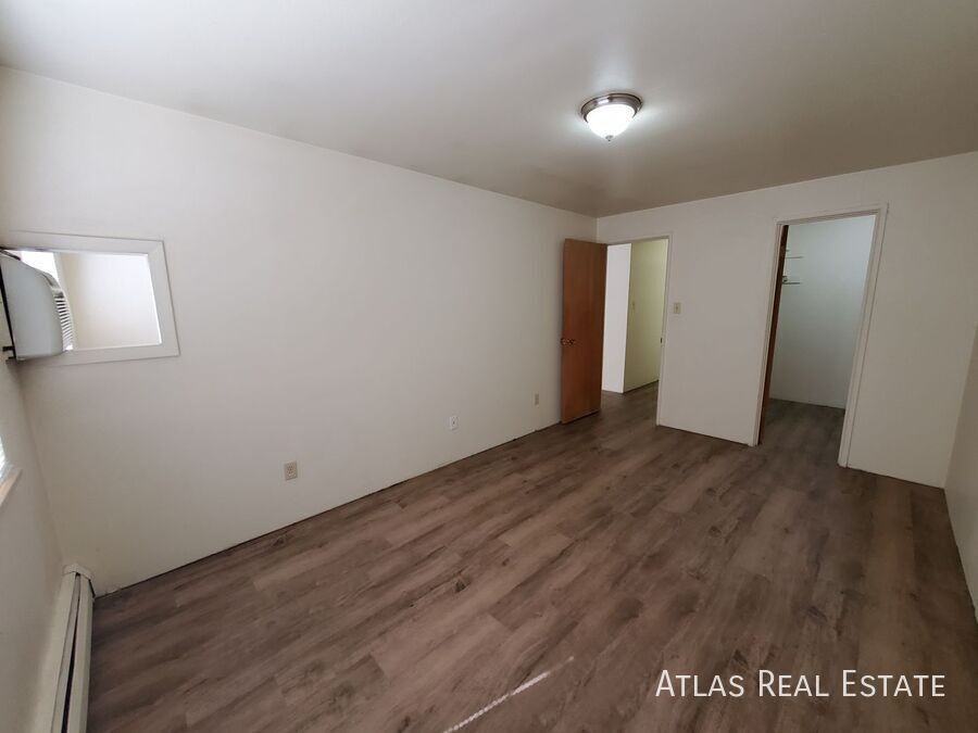 207 Mathews St #17 - Photo 6 of 10
