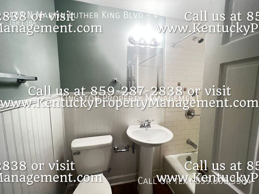 407 N Martin Luther King Blvd #4 - Photo 4 of 8