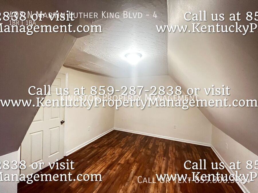 407 N Martin Luther King Blvd #4 - Photo 6 of 8