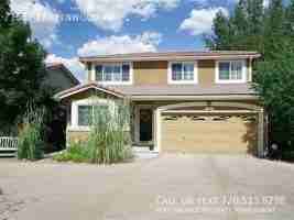 featured image of 1537 Laurenwood Way
