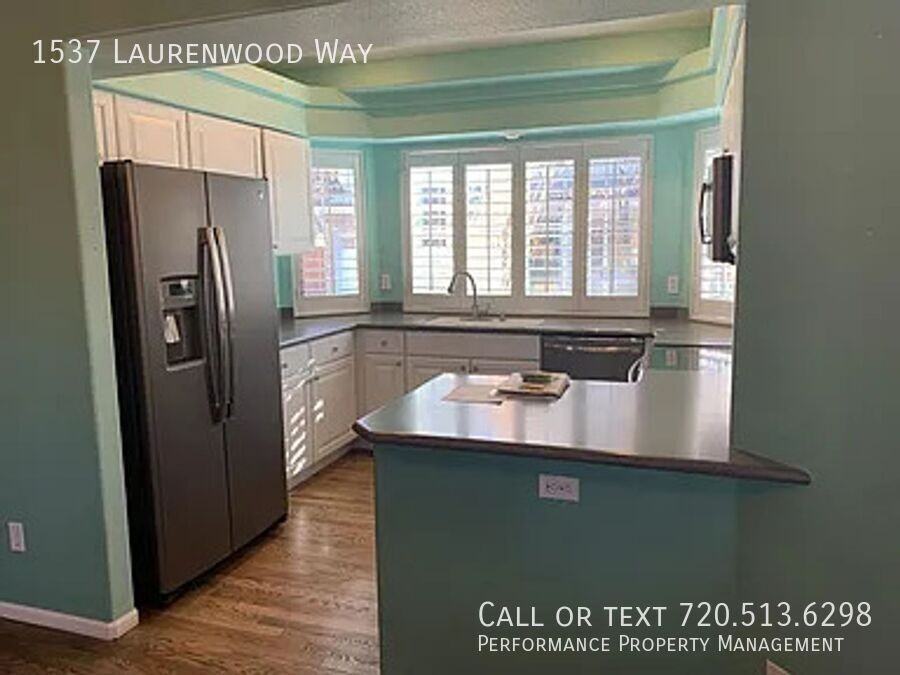 1537 Laurenwood Way - Photo 5 of 24