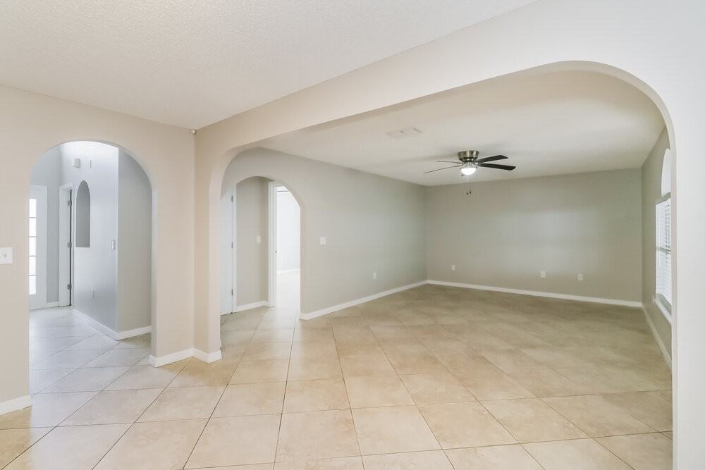 11515 Linden Dr - Photo 5 of 17