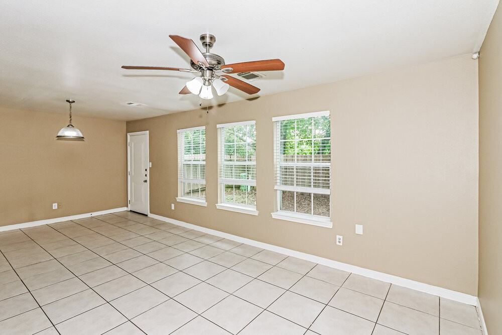 4939 S Cancun Dr - Photo 5 of 17