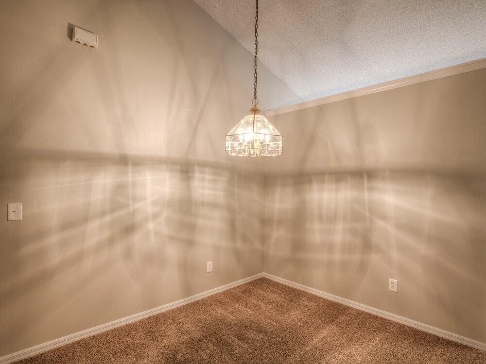 13628 Emeraldview Dr - Photo 3 of 16