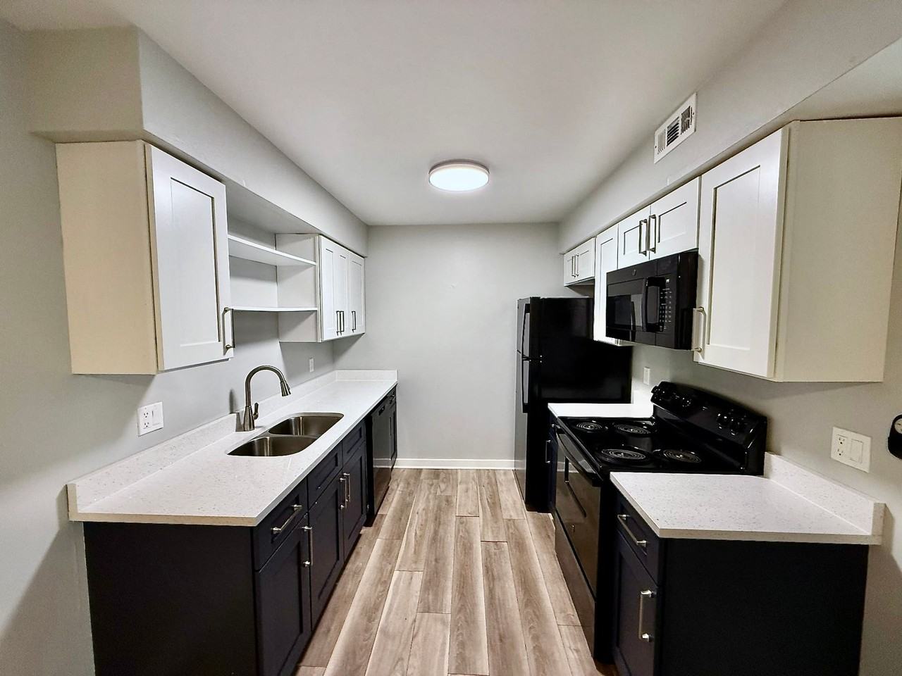 CherryVale Apartments - Photo 6 of 50