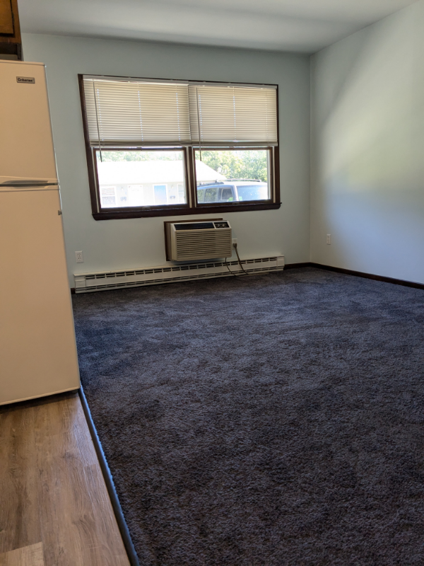 605 Lincoln St #D - Photo 7 of 11