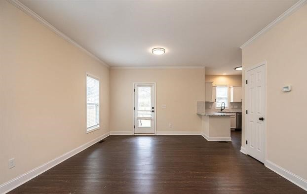 707 E Martin St - Photo 2 of 15