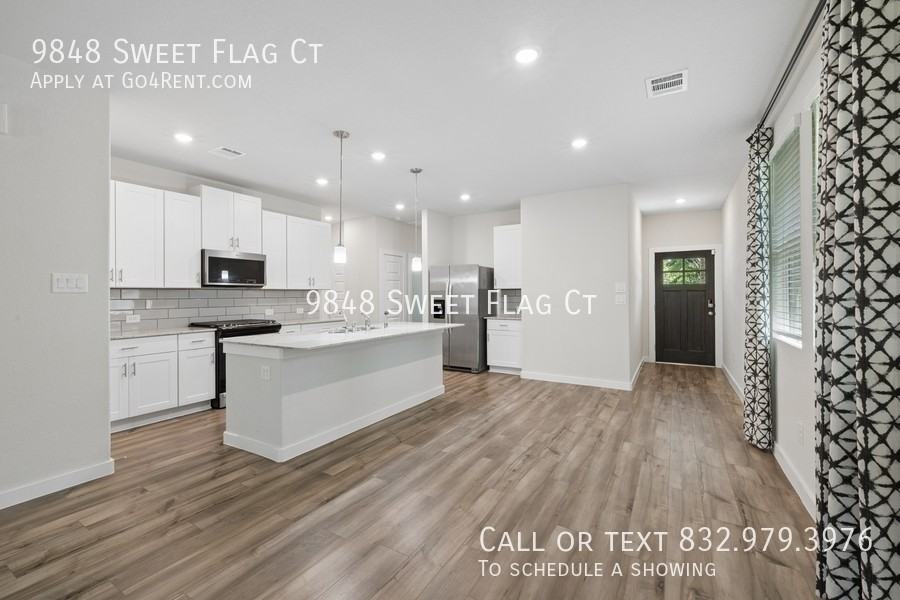 9848 Sweet Flag Ct - Photo 4 of 17