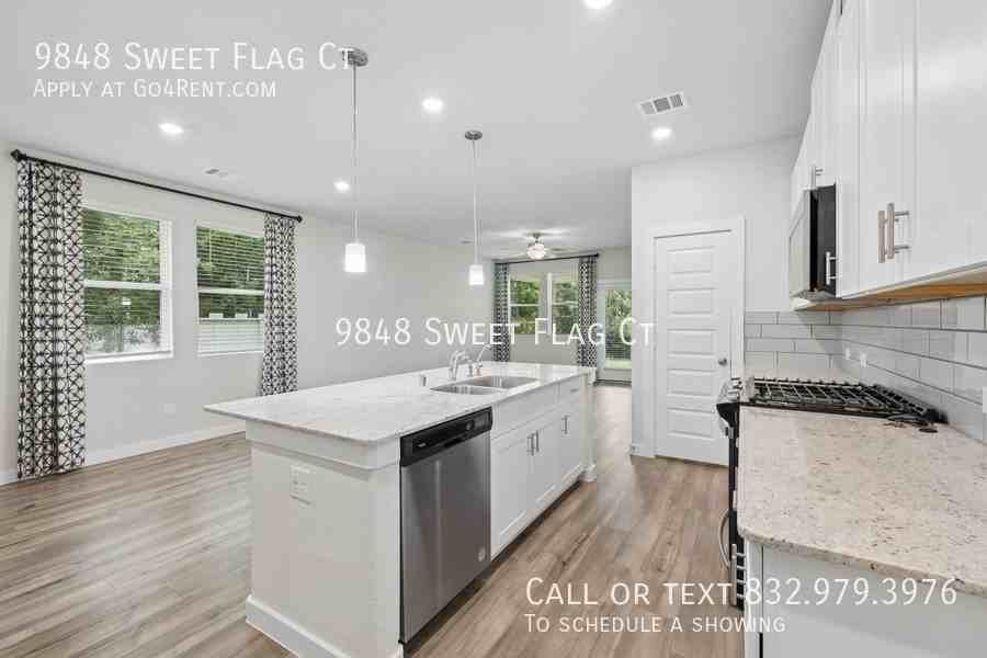 9848 Sweet Flag Ct - Photo 7 of 17