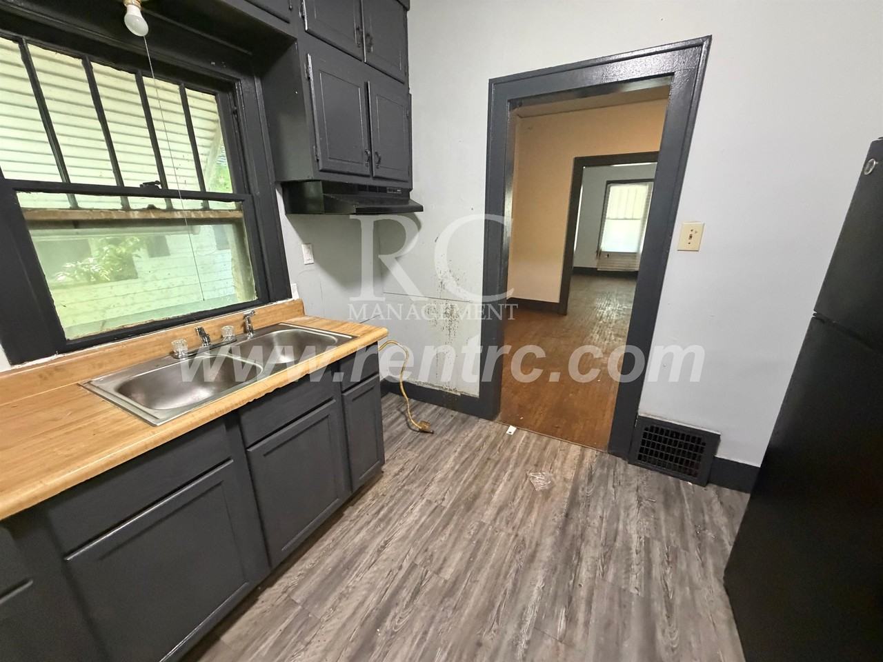 9 S State St #S - Photo 2 of 13