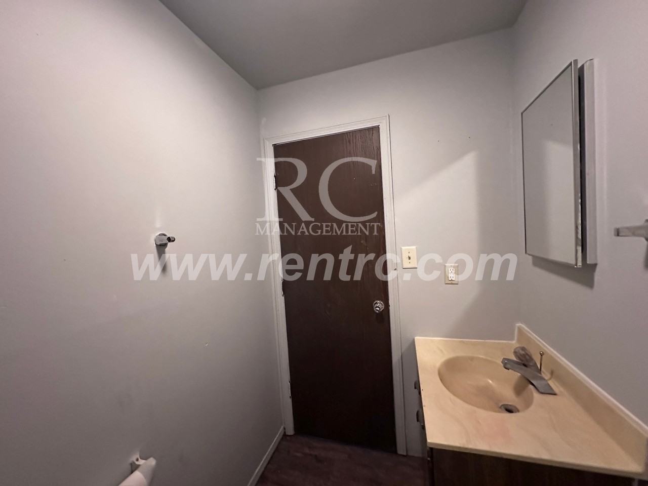 123 W Attica St Apt 5 #W - Photo 5 of 11