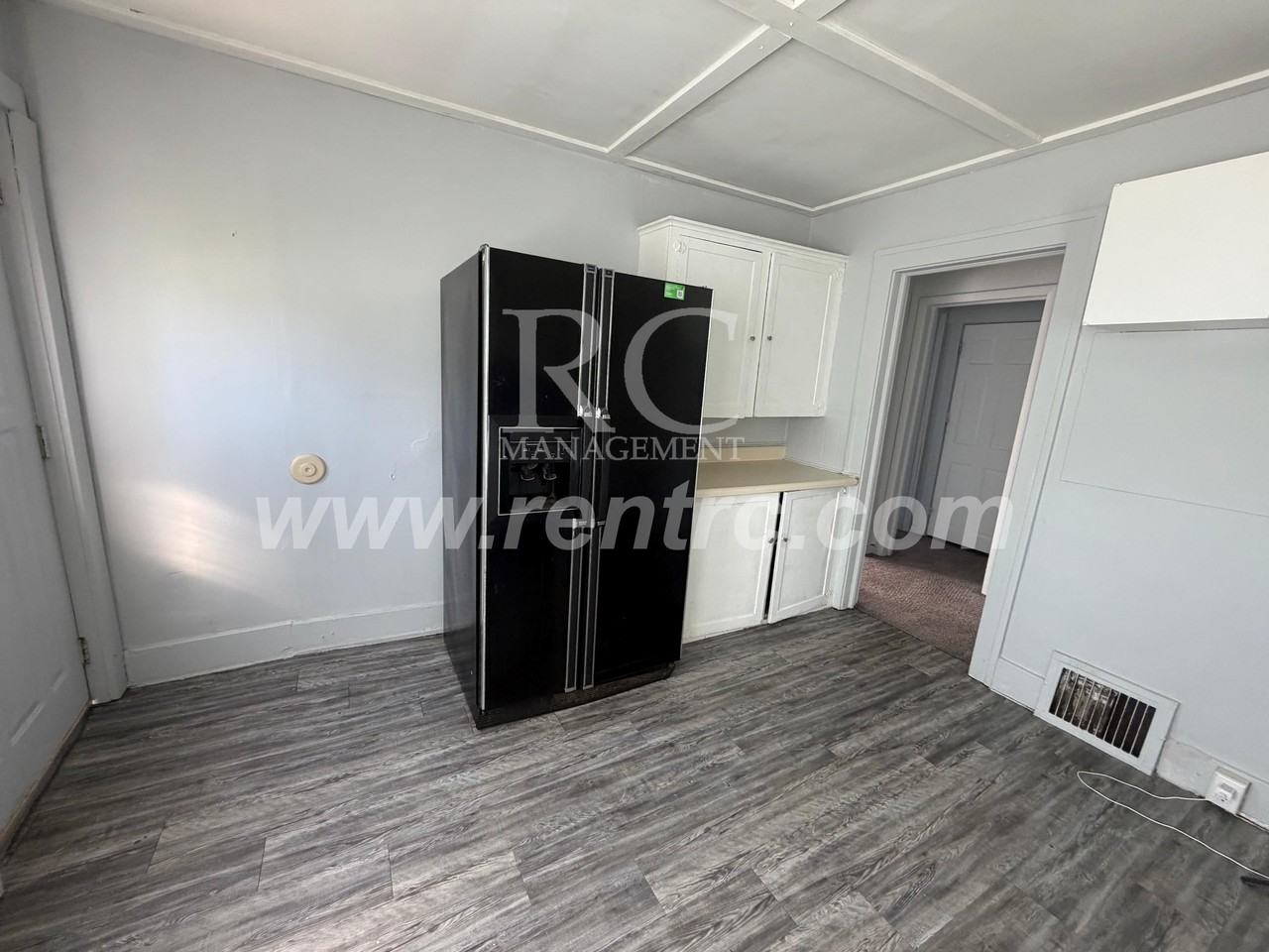 504 N Franklin St Apt 2 - Photo 3 of 11