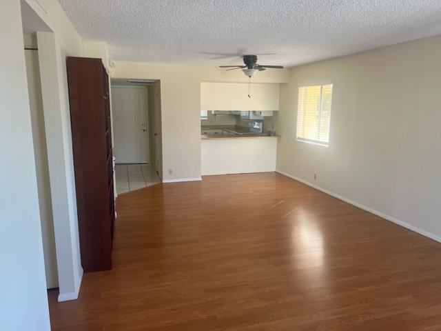 4150 E Cactus Rd #213 - Photo 6 of 22