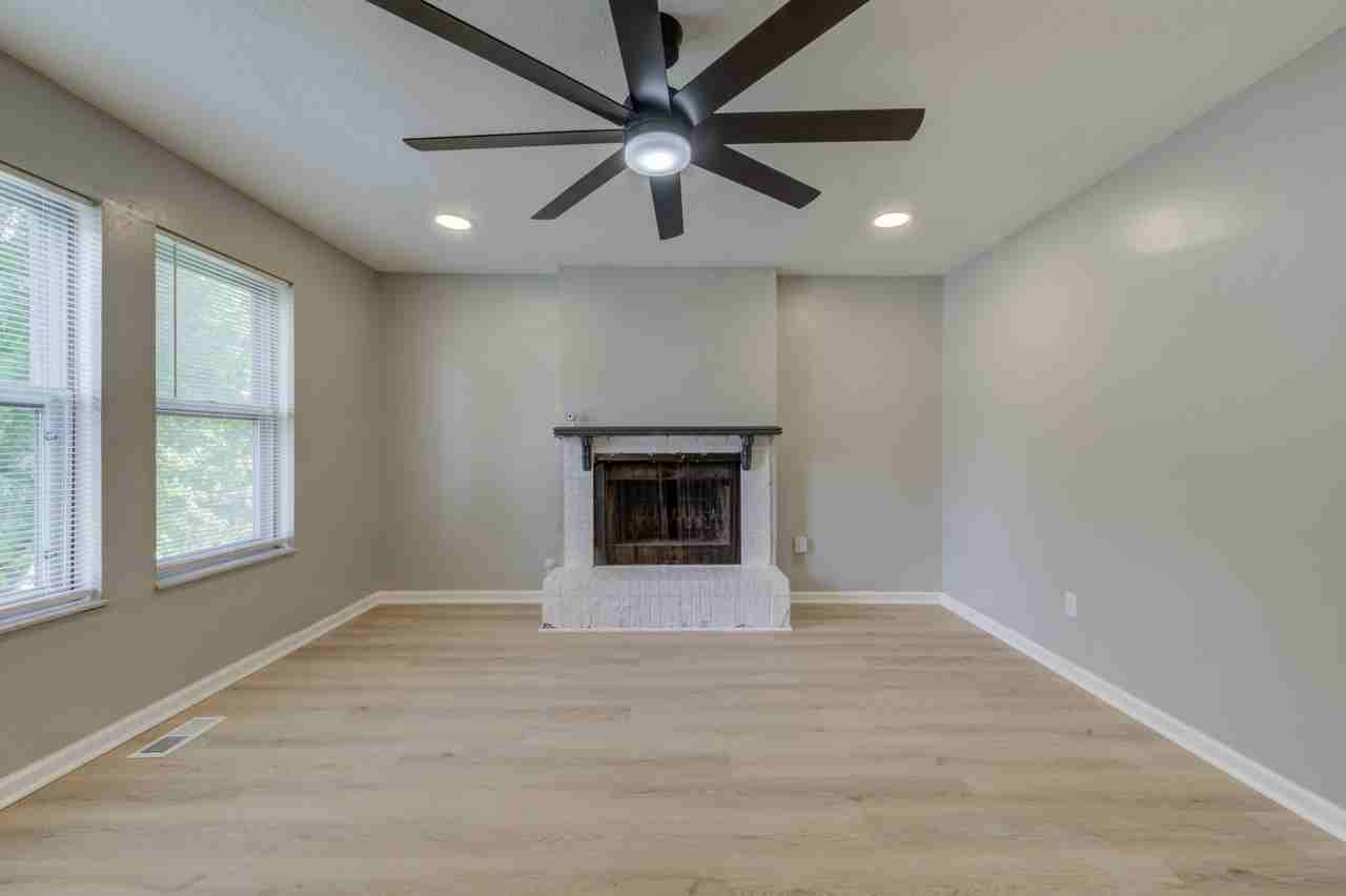 2526 Clovermere Ct - Photo 6 of 19
