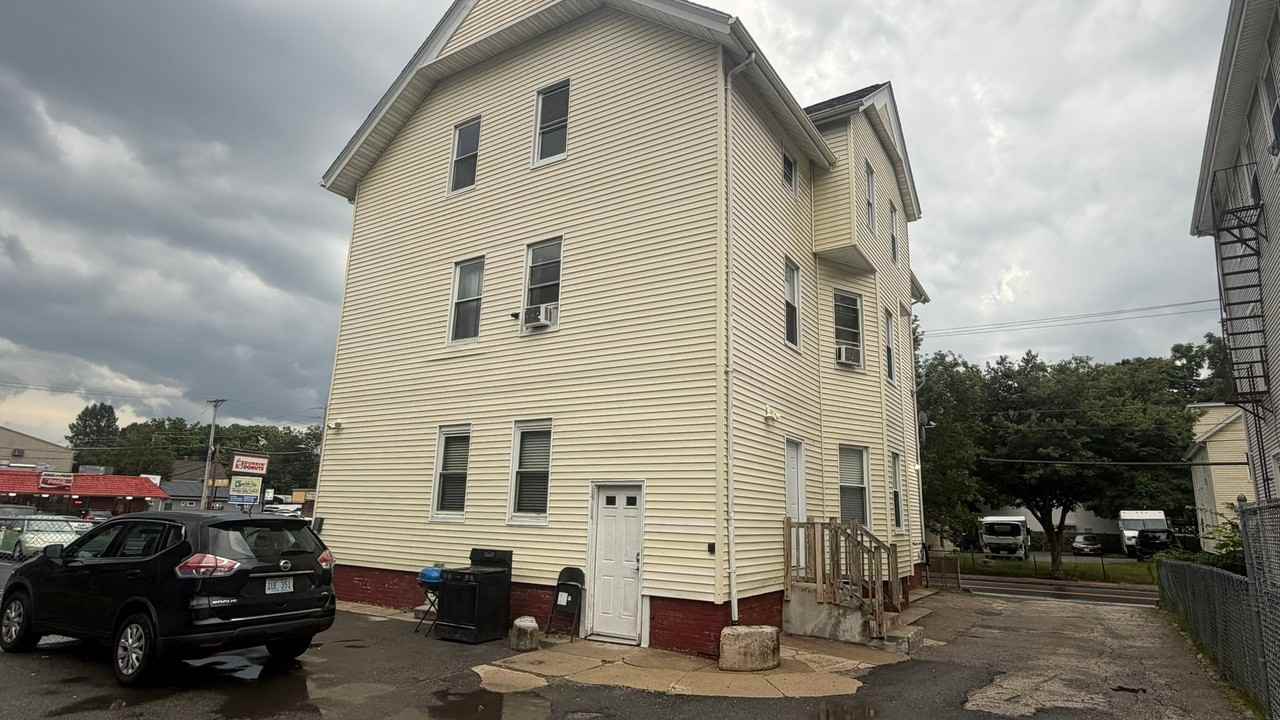 188 Division St #FL3 - Photo 4 of 22