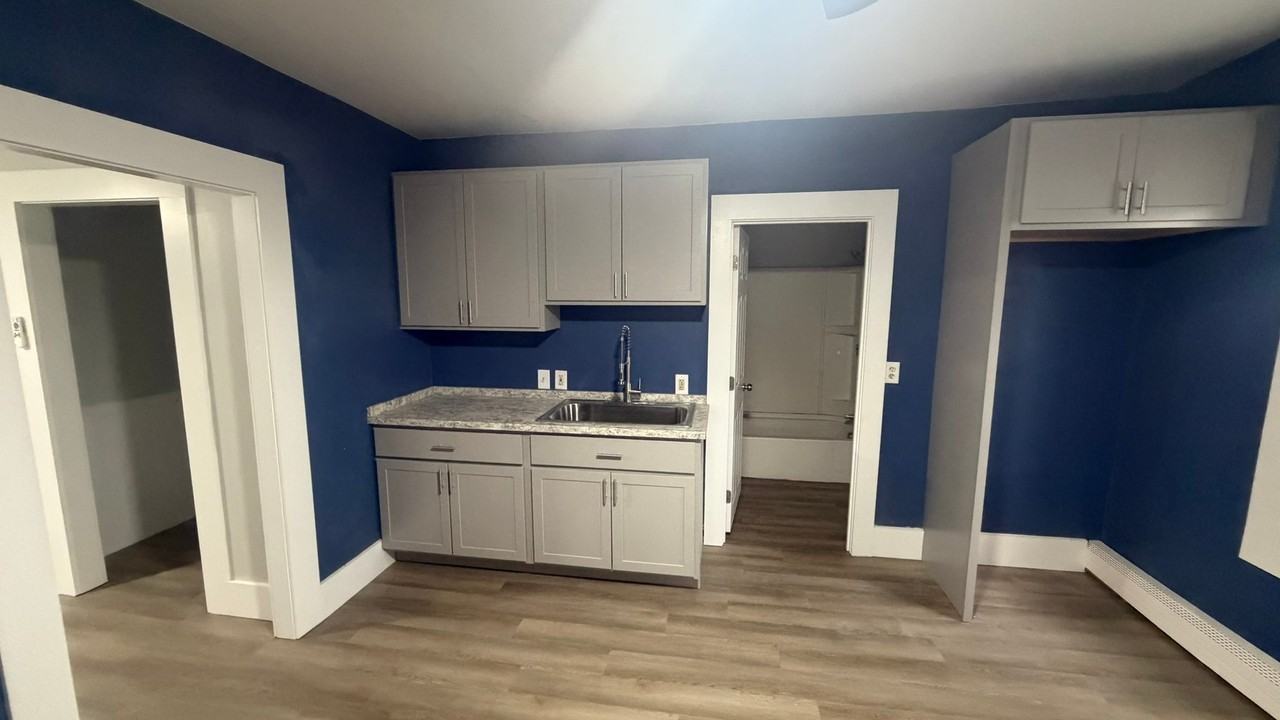 188 Division St #FL3 - Photo 5 of 22