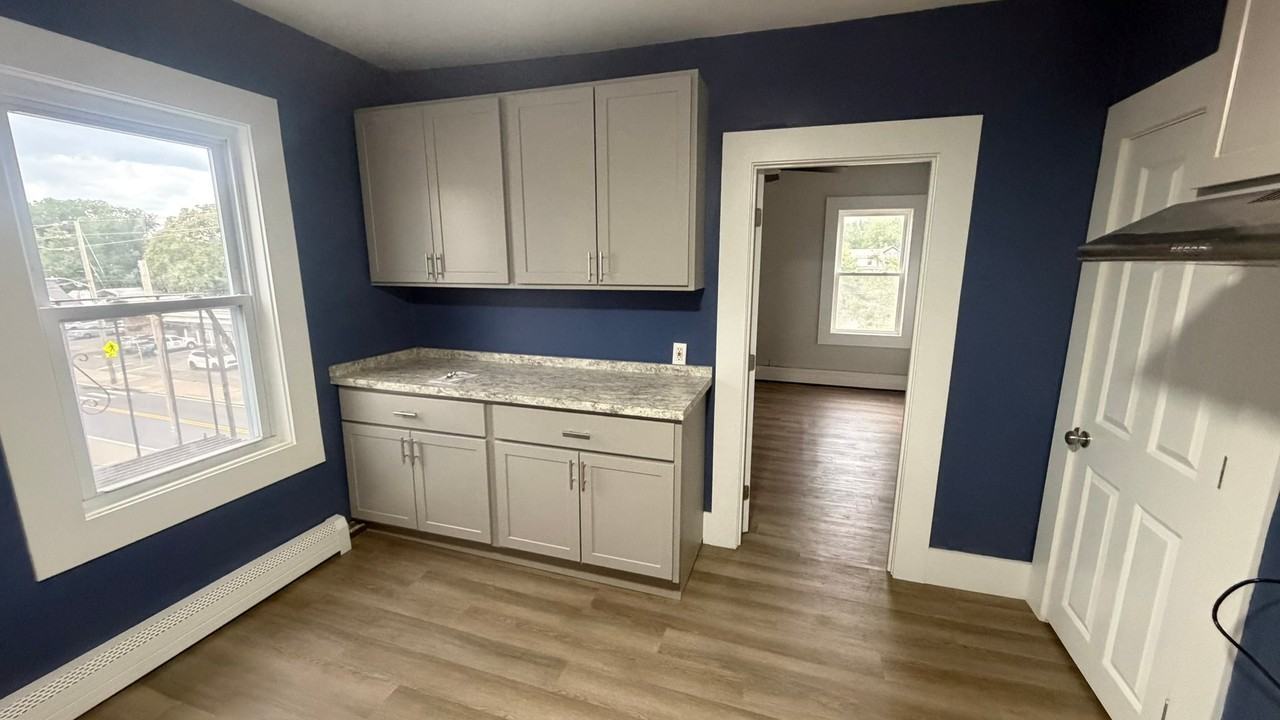 188 Division St #FL3 - Photo 6 of 22