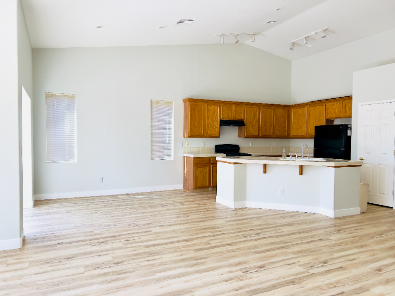 6150 Powdermill St - Photo 2 of 15