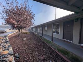 featured image of 4758 Skyway #5