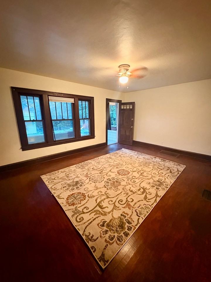 840 Allegheny Ave #840 - Photo 2 of 13