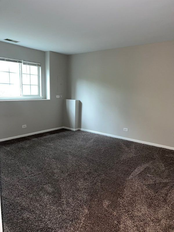 3393 Ravinia Cir - Photo 5 of 15