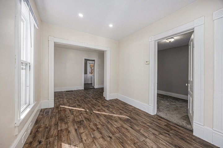 36 Grove St Ne - Photo 5 of 20