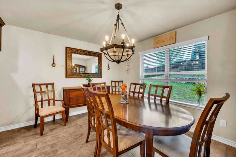 7704 Pyrite Dr - Photo 5 of 20
