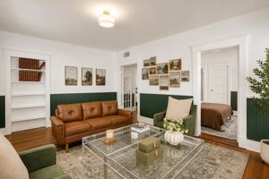 featured image of 1004 E 33rd St