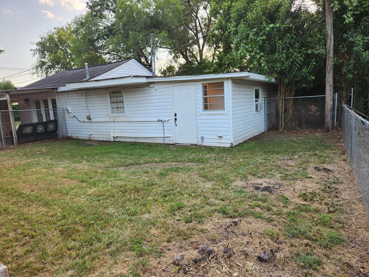 106A Southfield Rd #A - Photo 6 of 20