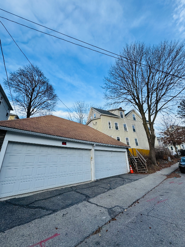 184 Vernon St #2 - Photo 2 of 20