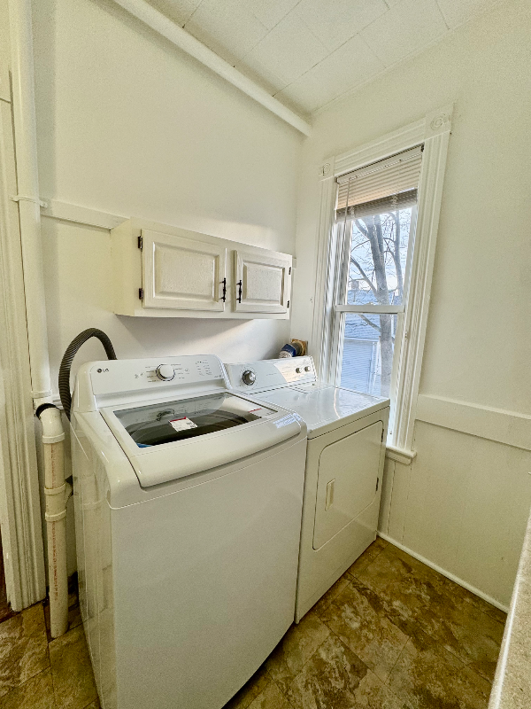 184 Vernon St #2 - Photo 5 of 20