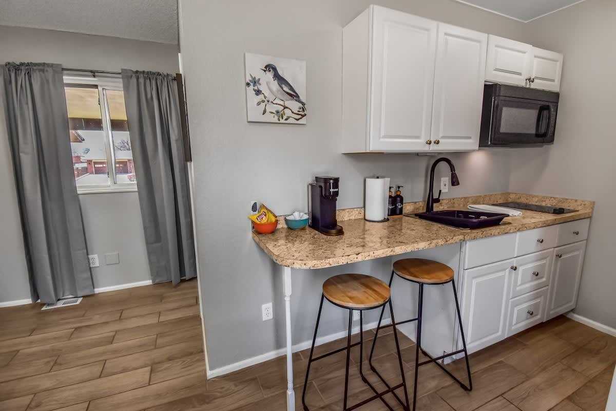 7850 Greenwood Blvd #B - Photo 7 of 9