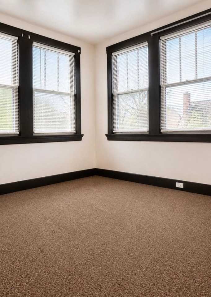519 Hill Ave - Photo 7 of 13