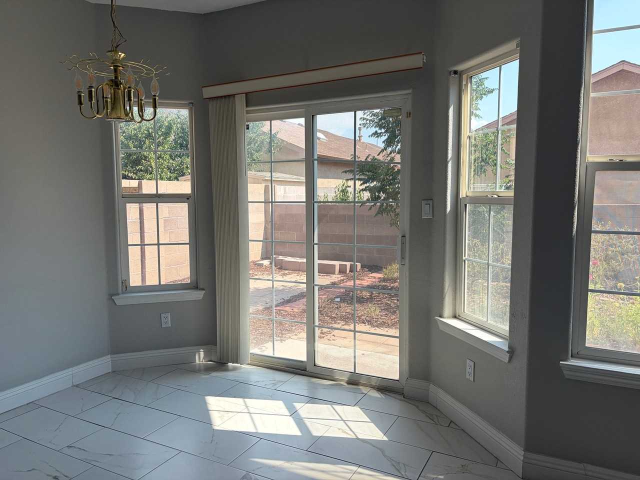 7320 Tricia Rd Ne - Photo 2 of 7