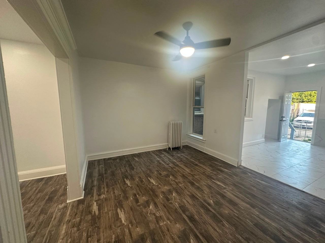 5319 Charles St - Photo 7 of 25