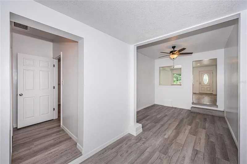 2227 19th St S - Photo 5 of 18