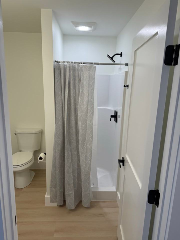 265 E Allen St #1 - Photo 5 of 20
