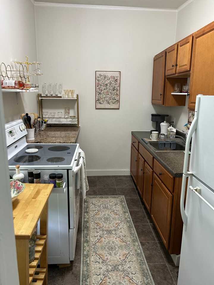 11729 Peckham St #2 - Photo 3 of 10