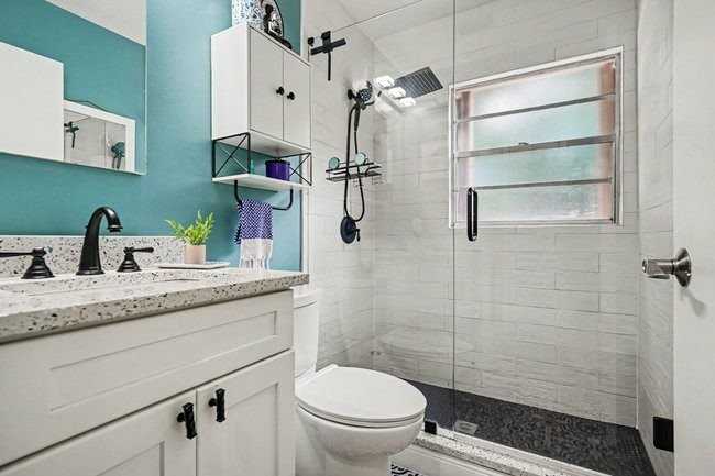 122 East Ct - Photo 7 of 14