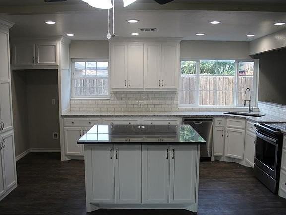 700 Pintail Pl - Photo 2 of 8