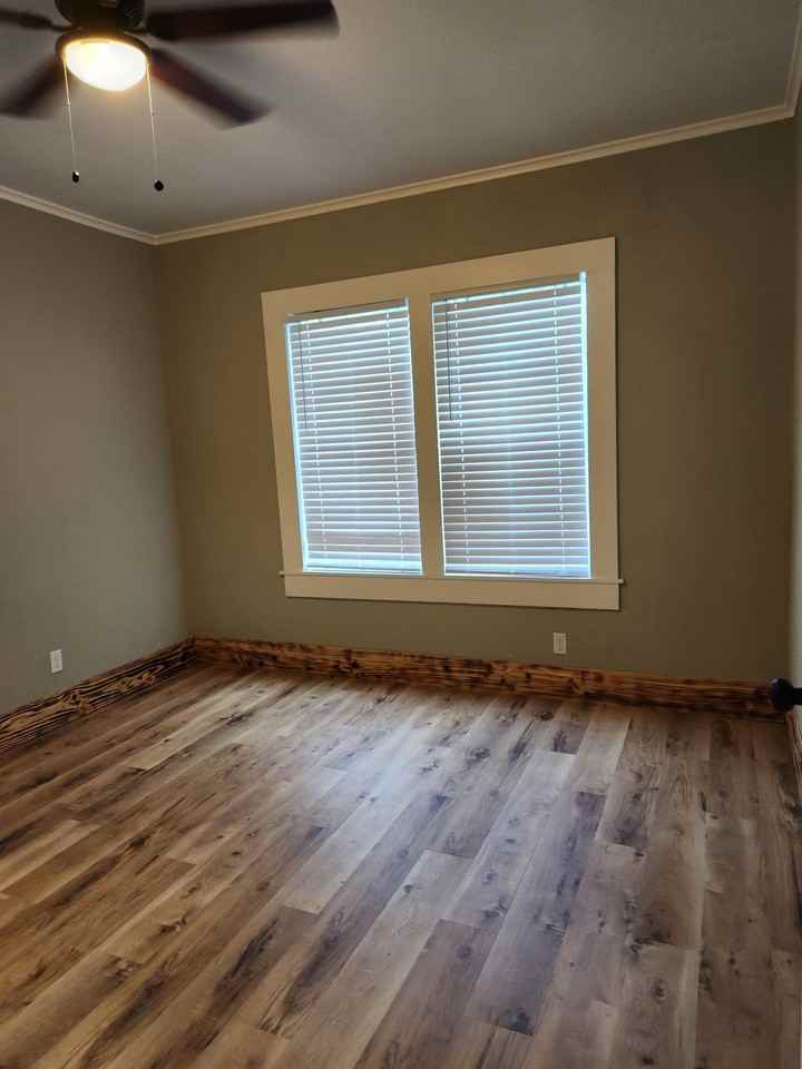 3512 Alexander Ave #3512 - Photo 4 of 20