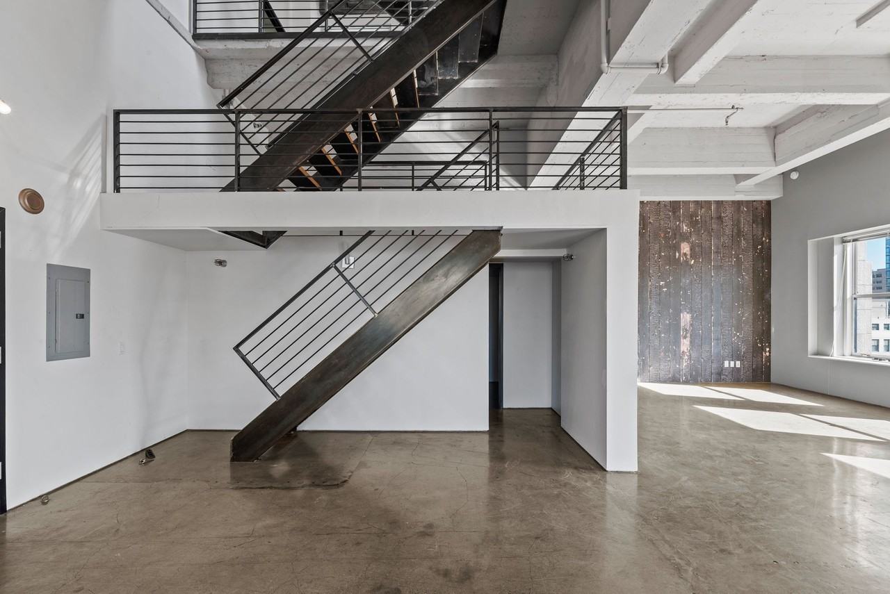 Title Guarantee Building Lofts - Photo 3 of 17