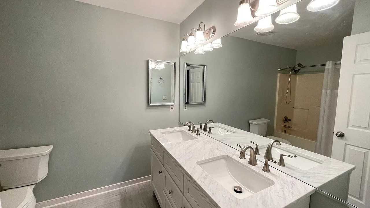13133 Middle Ridge Way - Photo 6 of 8