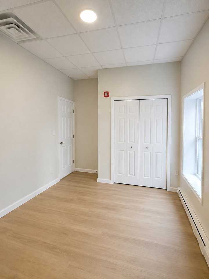 268 Main St #4 - Photo 3 of 4