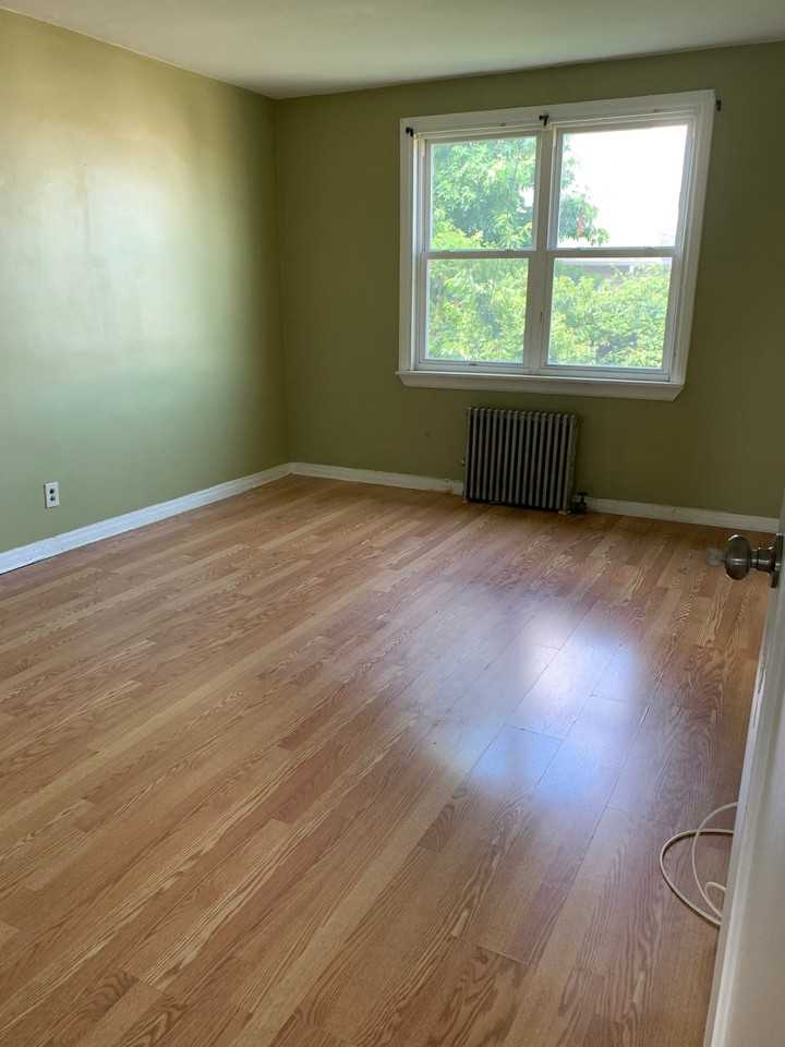 134-06 Booth Memorial Ave #3 - Photo 6 of 12