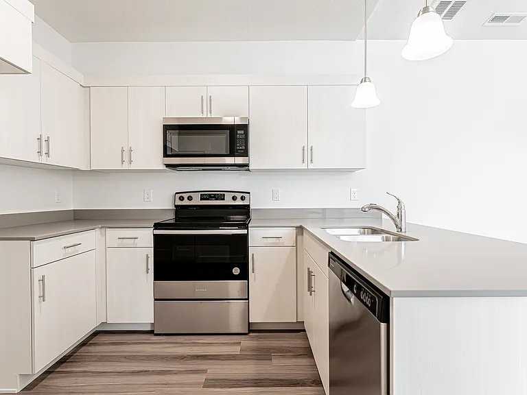 13714 S Hanley Ln #301 - Photo 2 of 10