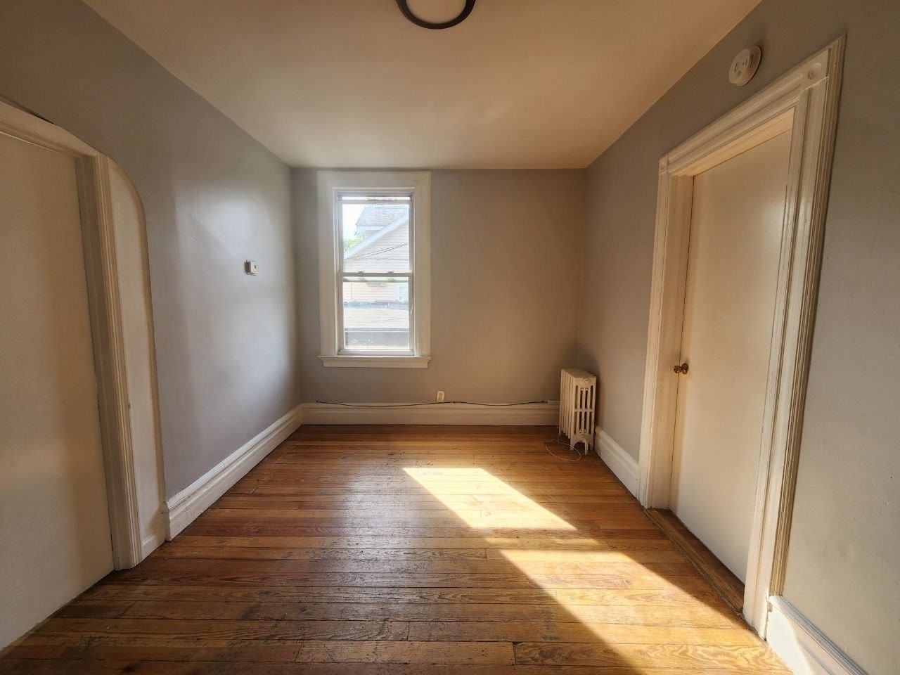 266 1/2 Garside St #1 - Photo 3 of 5