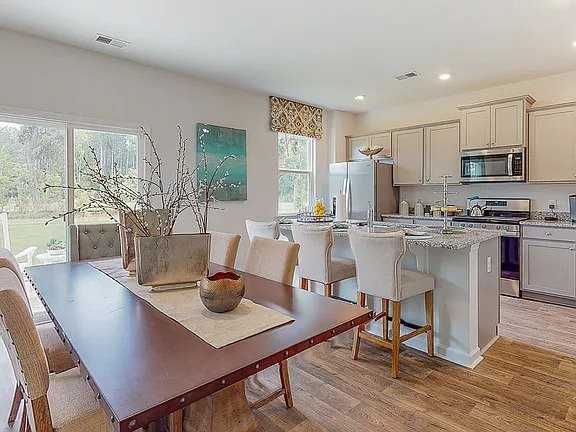 15 Daffodil Dr - Photo 7 of 20