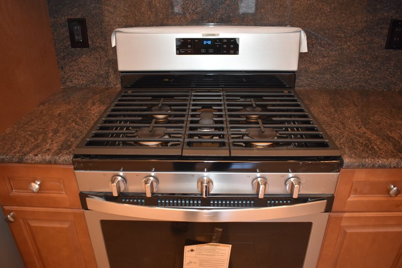 95 Sherman Ave #2 - Photo 7 of 10