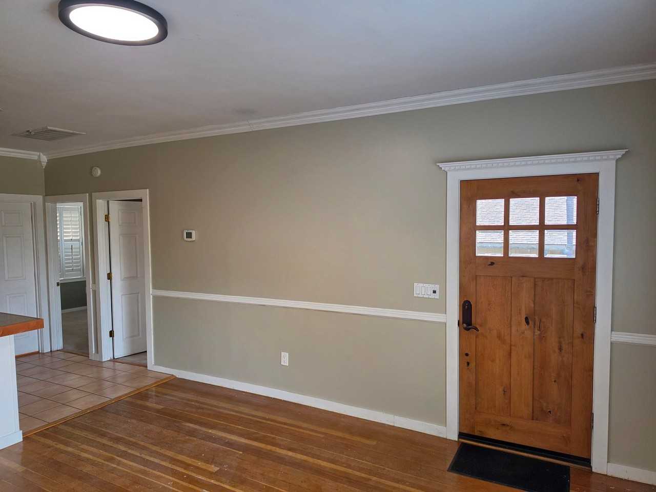 608 E 4th St - Photo 7 of 19